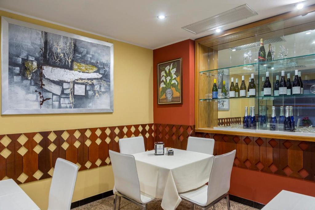Nápoje v ubytovaní Hotel San Michele