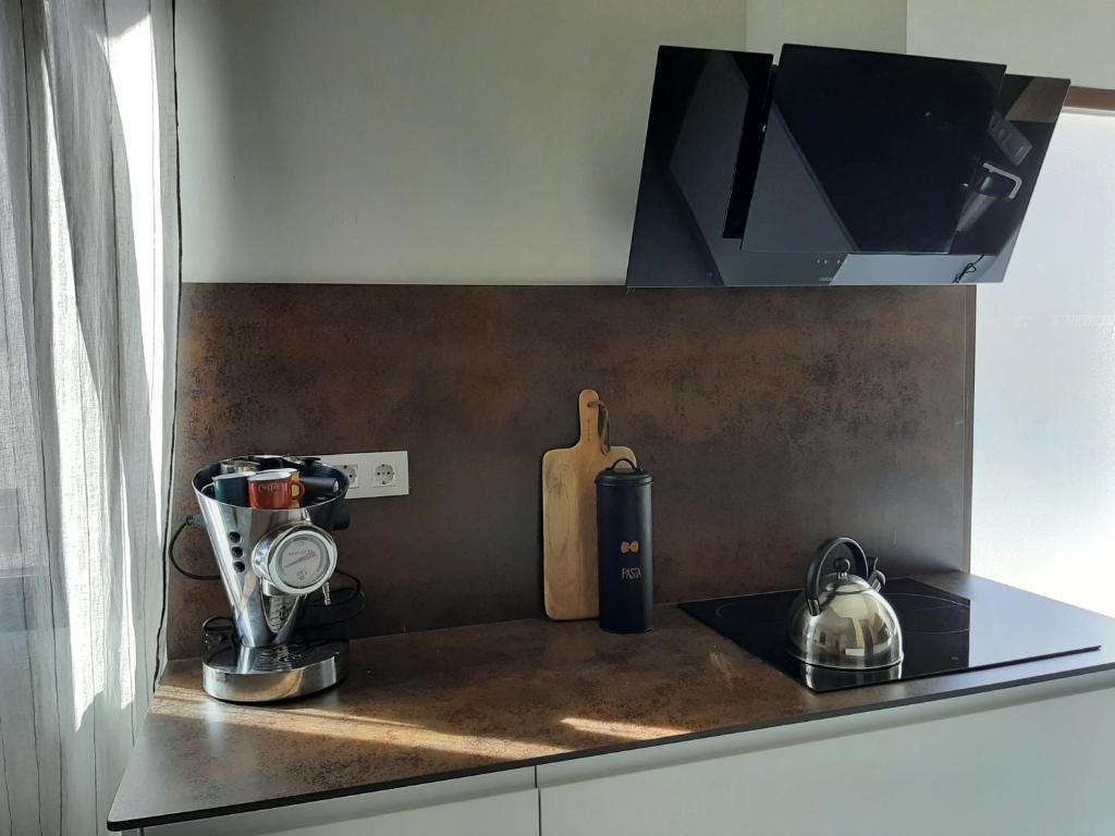 A kitchen or kitchenette at 3 Bedroom piso in El pueblo de Javea