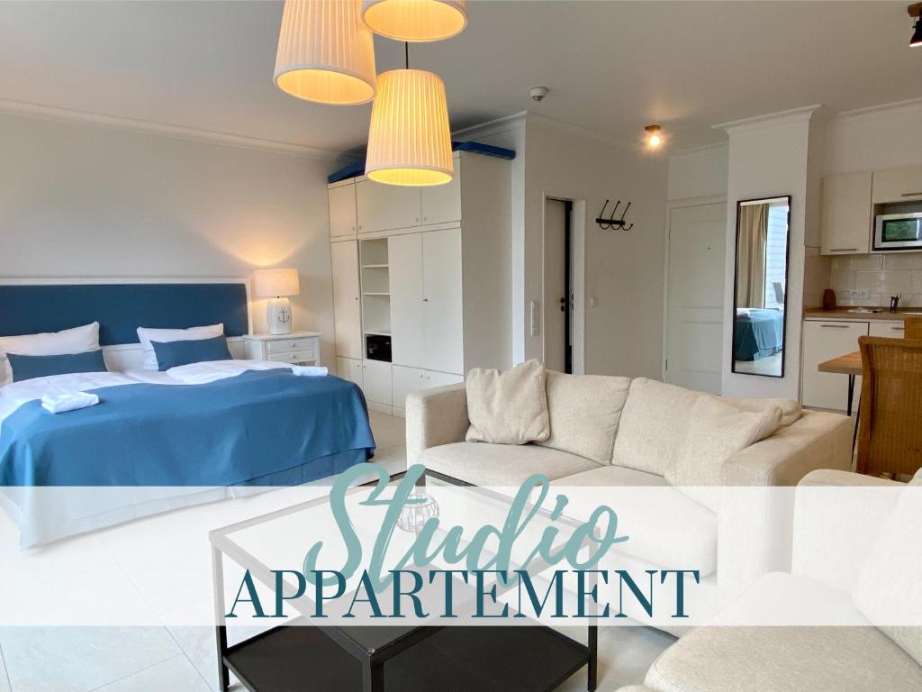 Postel nebo postele na pokoji v ubytování Appartement-Hotel Timmendorfer Strand