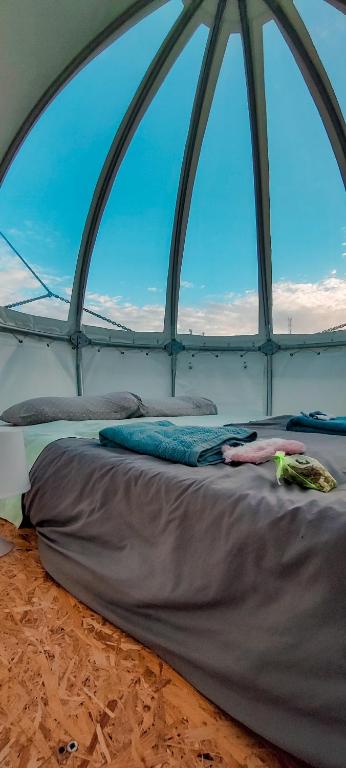 Postel nebo postele na pokoji v ubytování Quinta do Abacate - Glamping Park