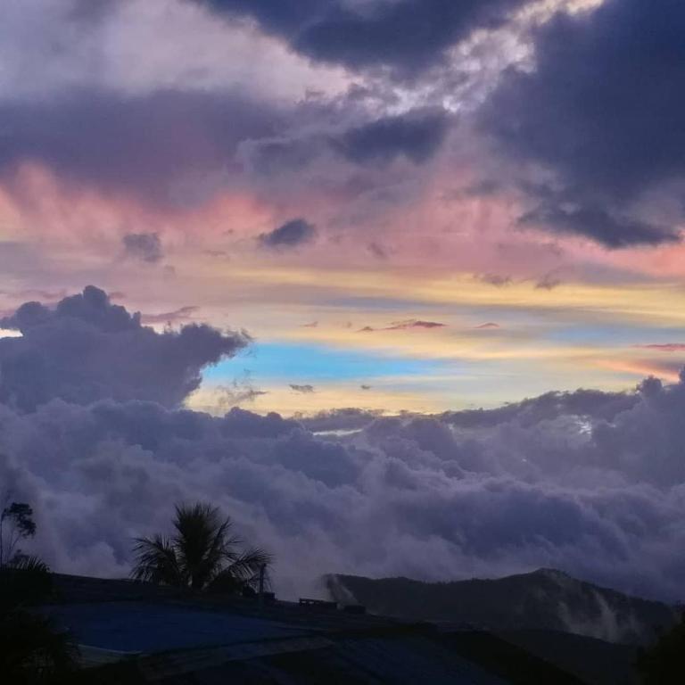 Un paisaje natural cerca de la posada