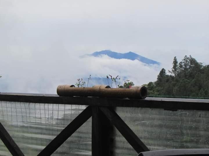 Un paisaje natural cerca de la posada