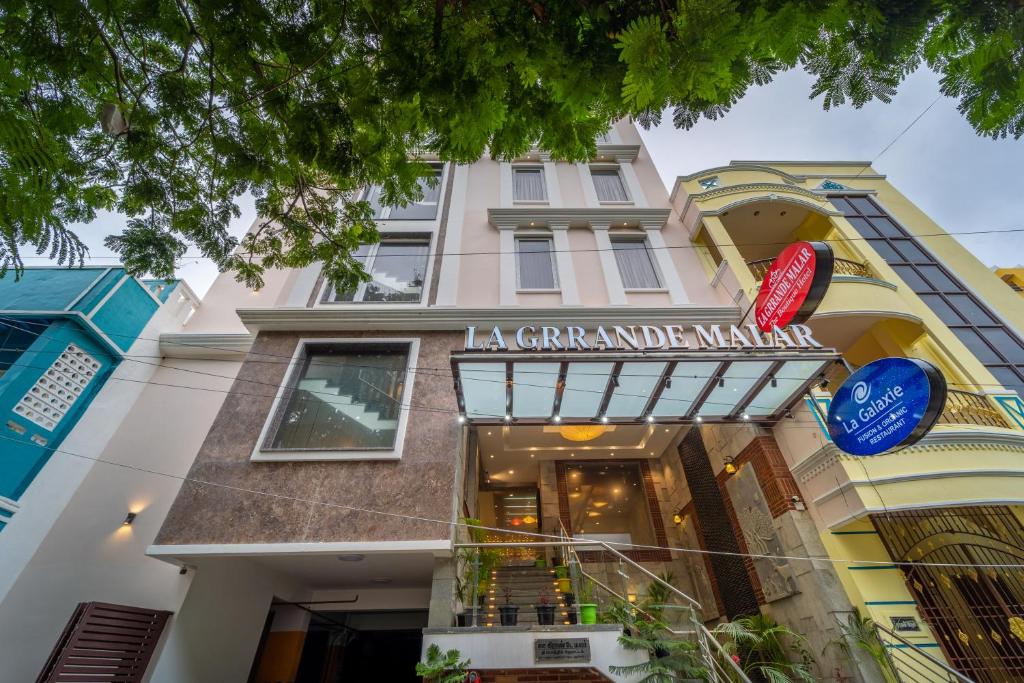 Budova, kde se hotel nachází