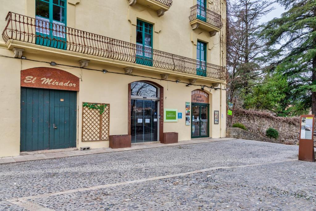 Budova, kde se hotel nachází