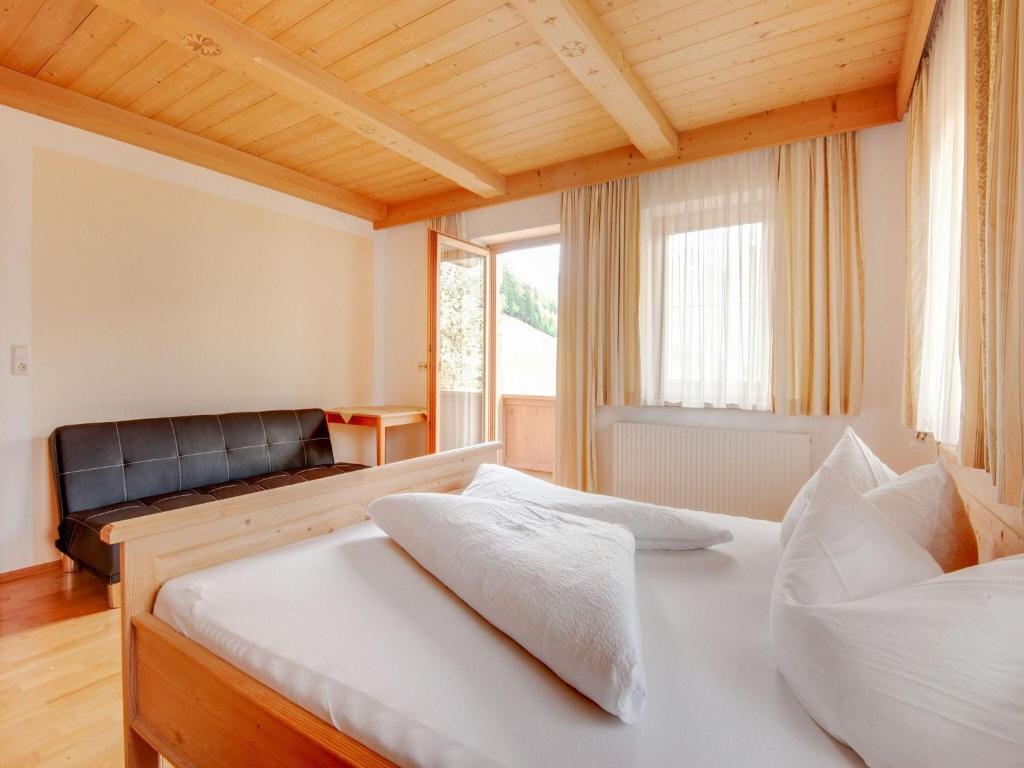 Posteľ alebo postele v izbe v ubytovaní Apartment in Hainzenberg near Ski Bus Stop