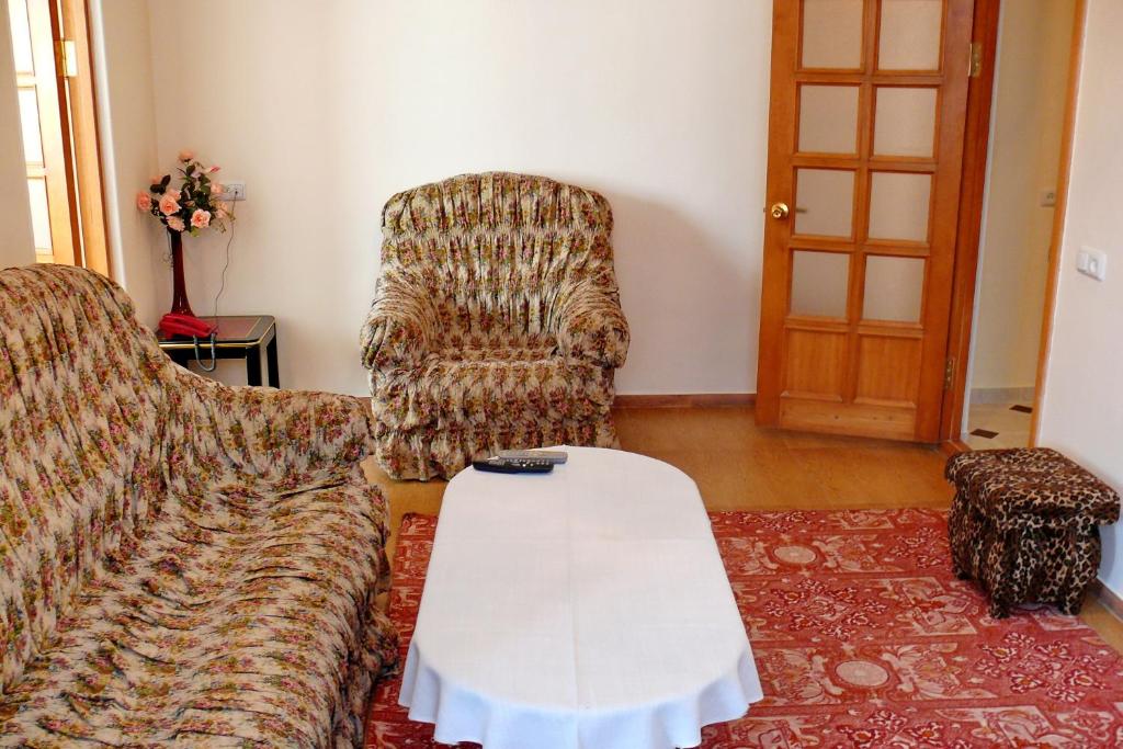 Posezení v ubytování Erazank Hotel