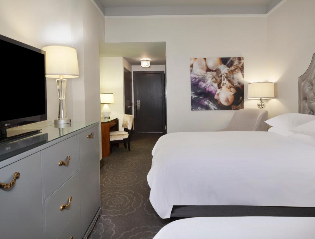 Silversmith Hotel Chicago Downtown - 纯健康豪华王