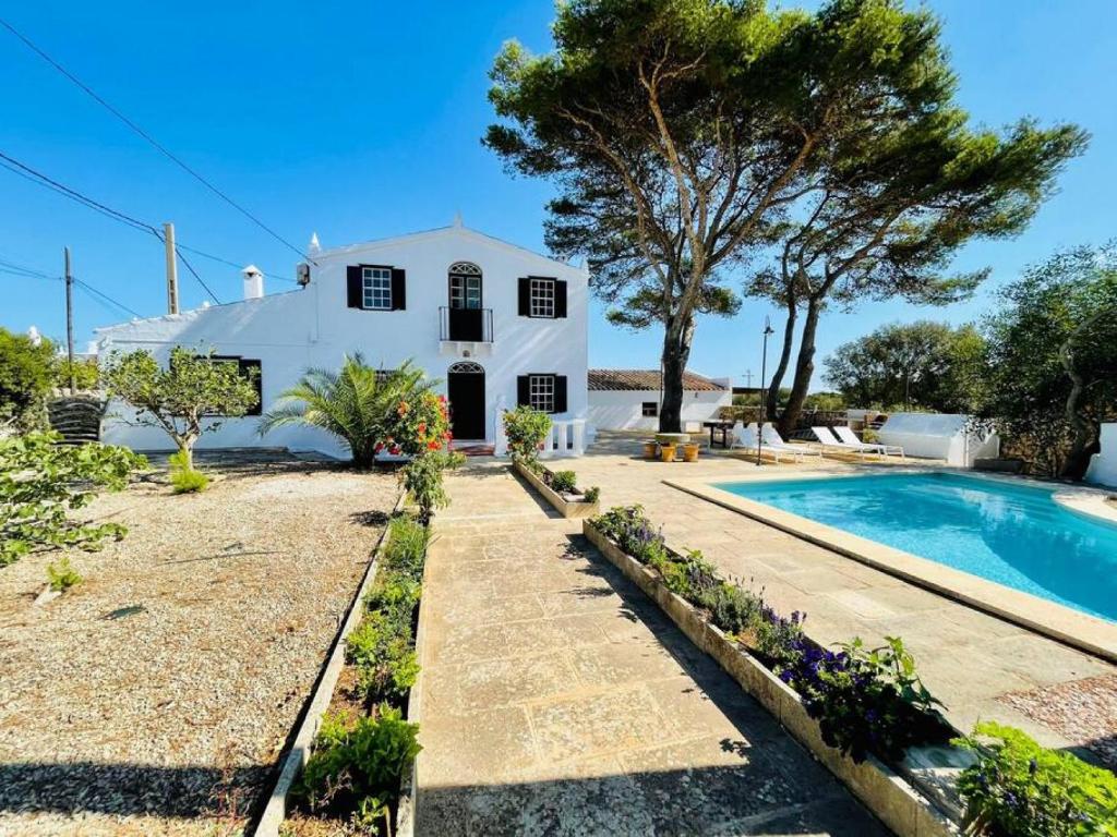 Torret 46, Sant Lluis – Updated 2023 Prices