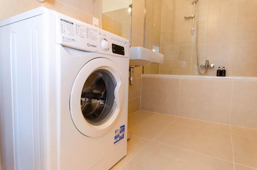 Grand Quarters City Residence - 19