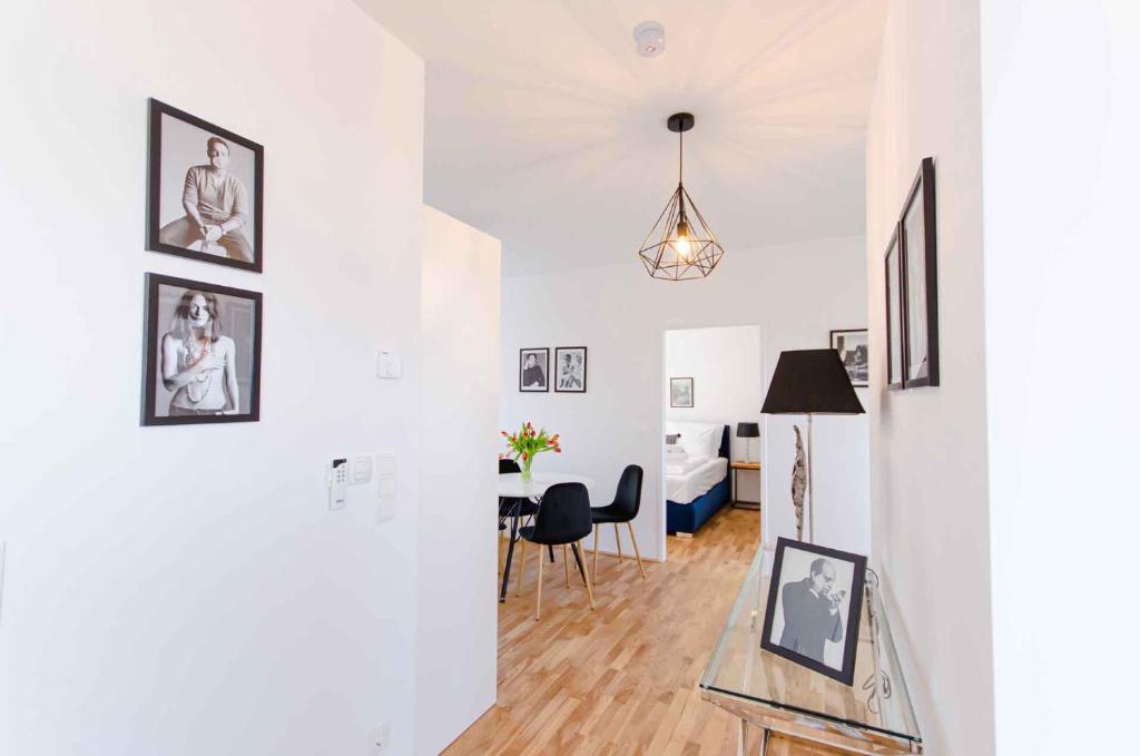 Grand Quarters City Residence - Resim 38