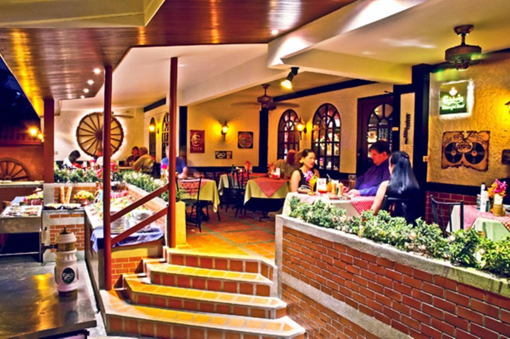 Stable Lodge - SHA Certified - Resim 26