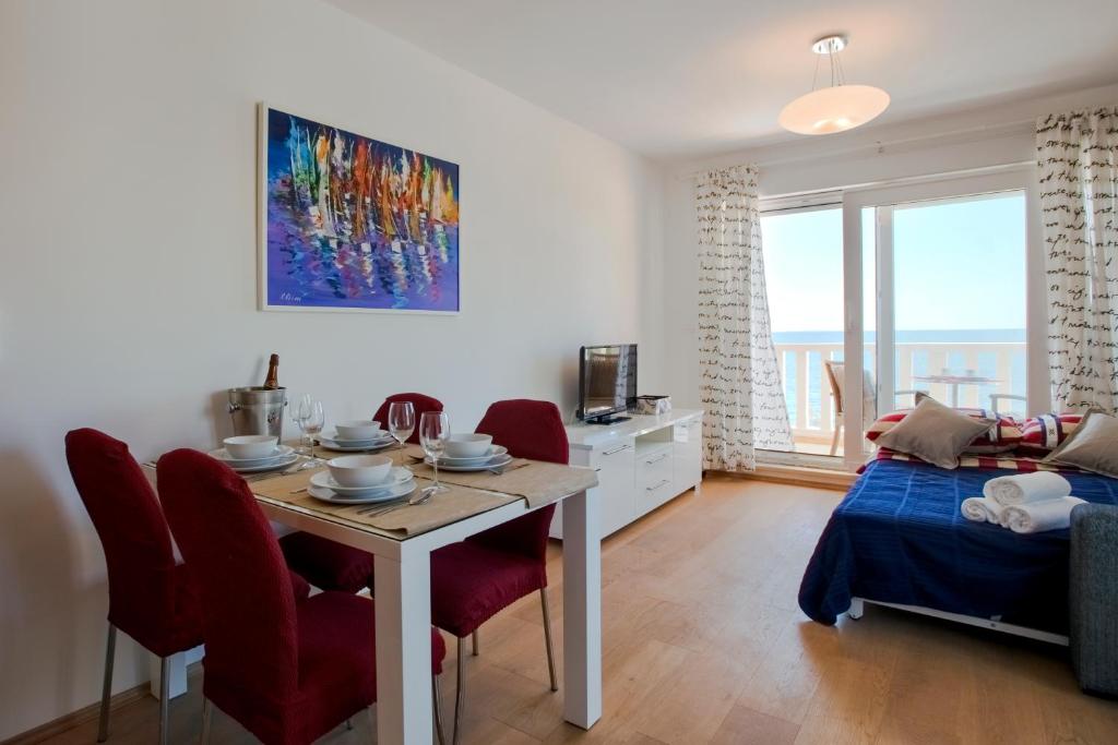 Afbeelding uit fotogalerij van Beach Stay Apartment Ivon in Ivan Dolac