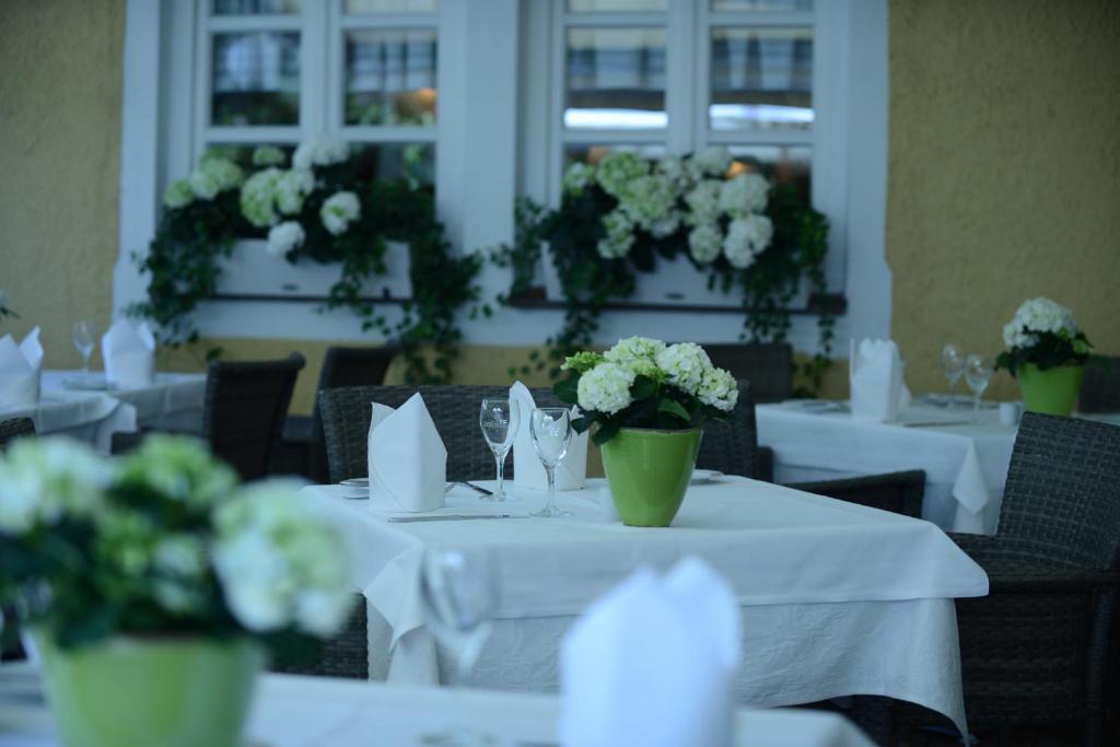 Restaurace v ubytování Hotel Freisinger Hof