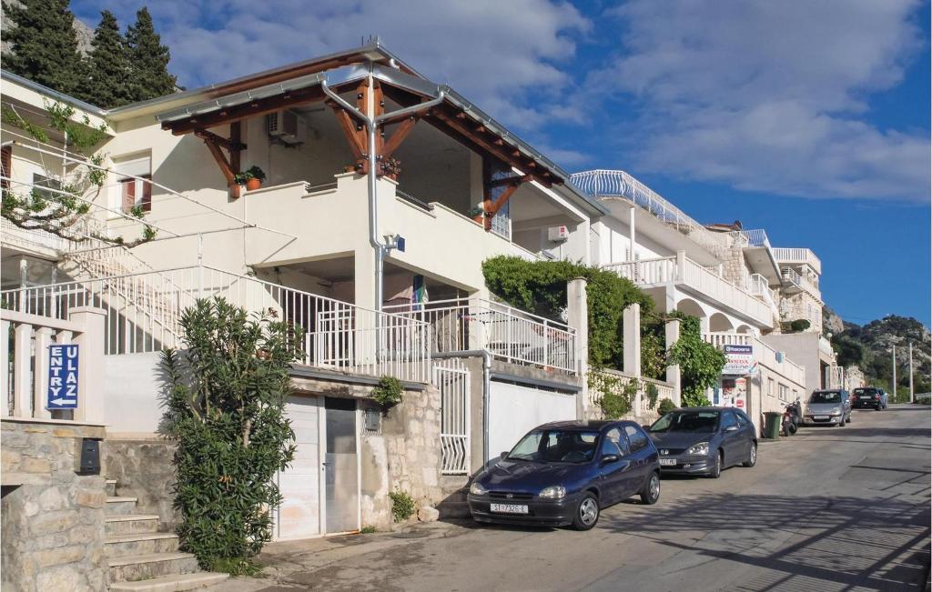 Budova, v ktorej sa apartmán nachádza