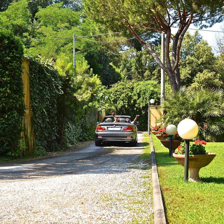 Zahrada ubytování Hotel Villa Fiorisella