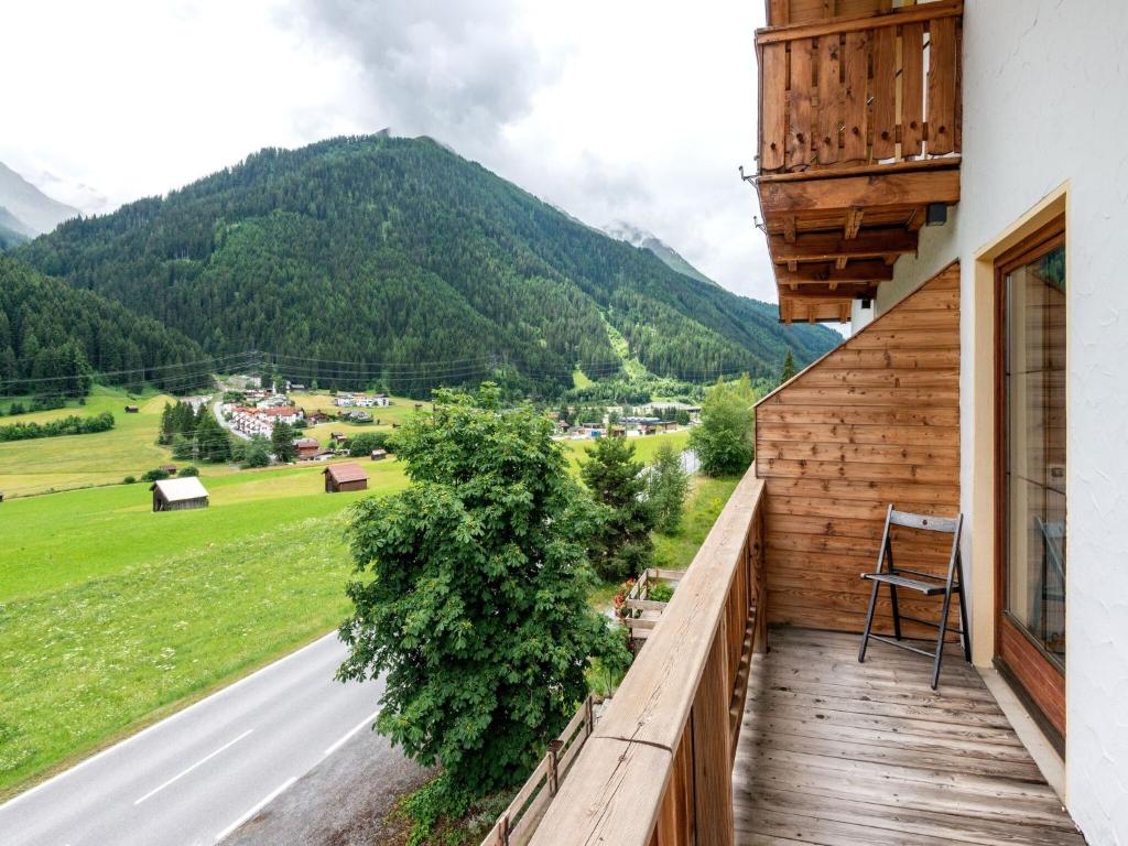 Beautiful Holiday Home Near St Anton Am Arlberg With Sauna, Sankt Anton am  Arlberg – Updated 2023 Prices