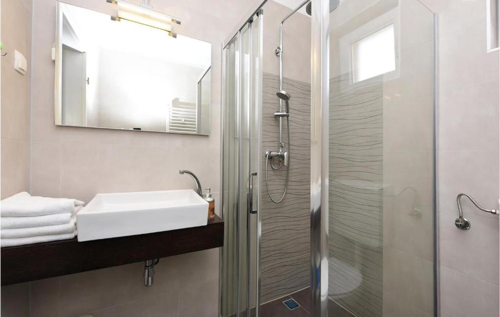 Fotografia z galérie ubytovania Cozy Home In Zadar With Sauna v destinácii Zadar