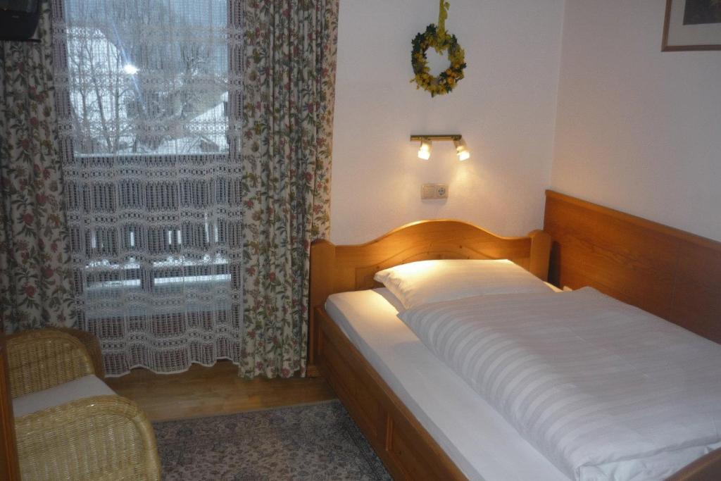 Postel nebo postele na pokoji v ubytování Pension Schierl