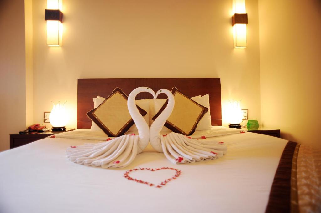 Phòng Deluxe Giường Đôi Nhìn Ra Sông