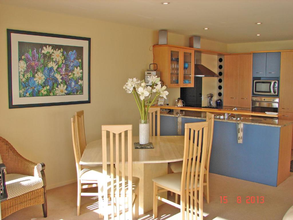 Pavilion Beachfront Apartments - Resim 41