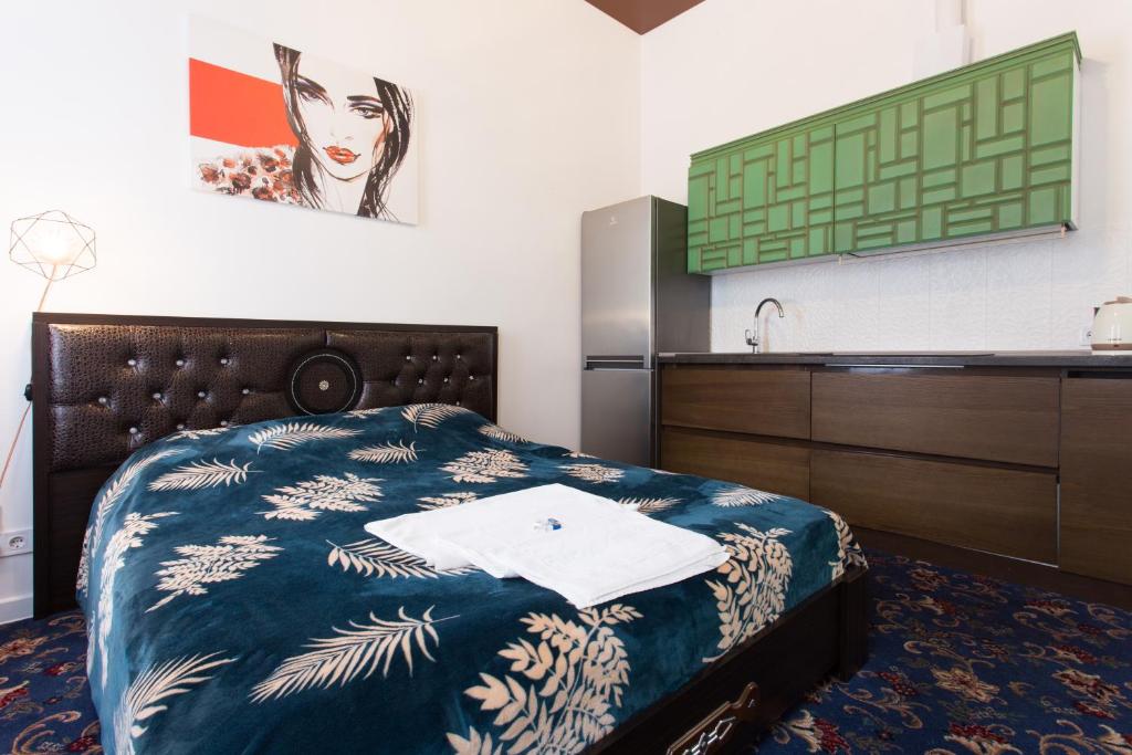 Royal Apartment on Pushkinskaya - Deluxe Studio