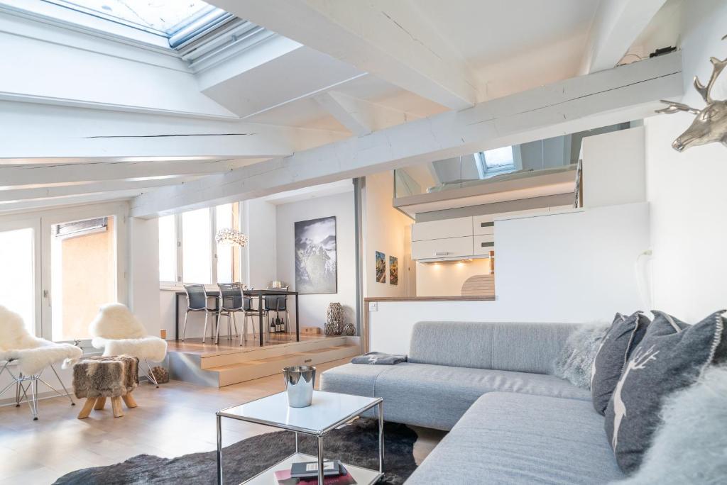 Posezení v ubytování Haus La Rocca by Zermatt Premium Apartments