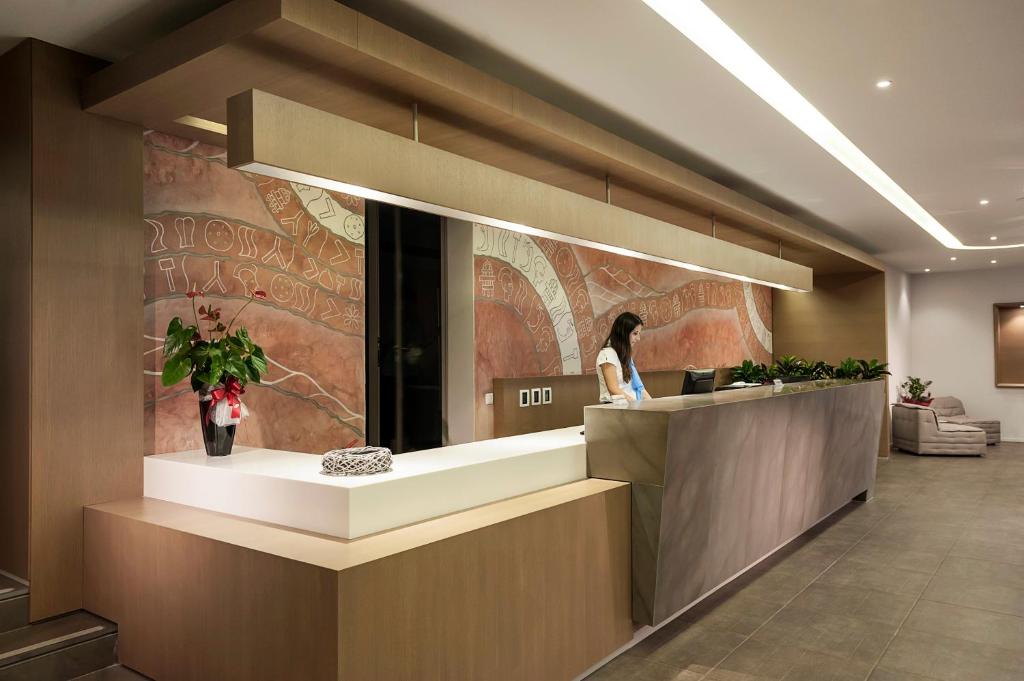 Vstupní hala nebo recepce v ubytování Kriti Hotel