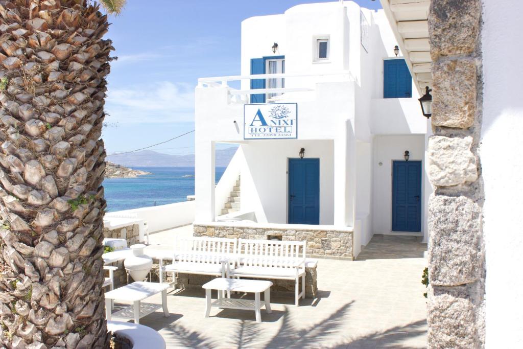 Anixi Hotel