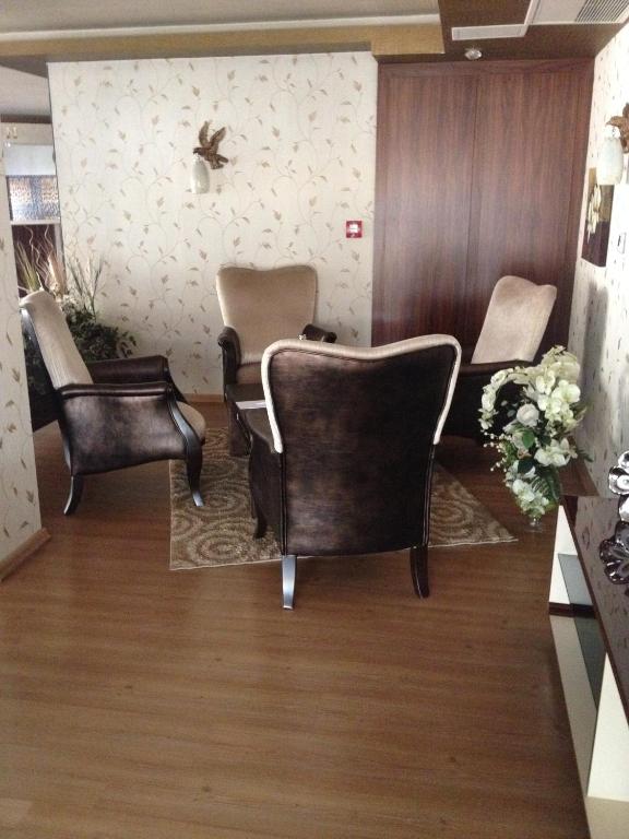 A seating area at My Liva Hotel