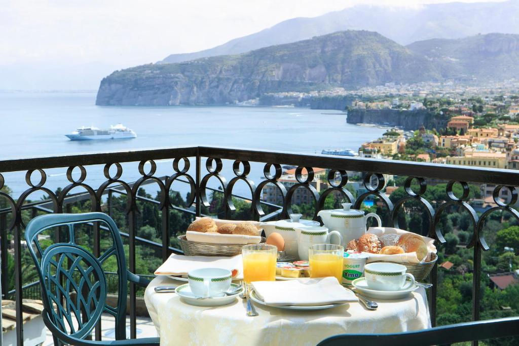 Grand Hotel Capodimonte - 18