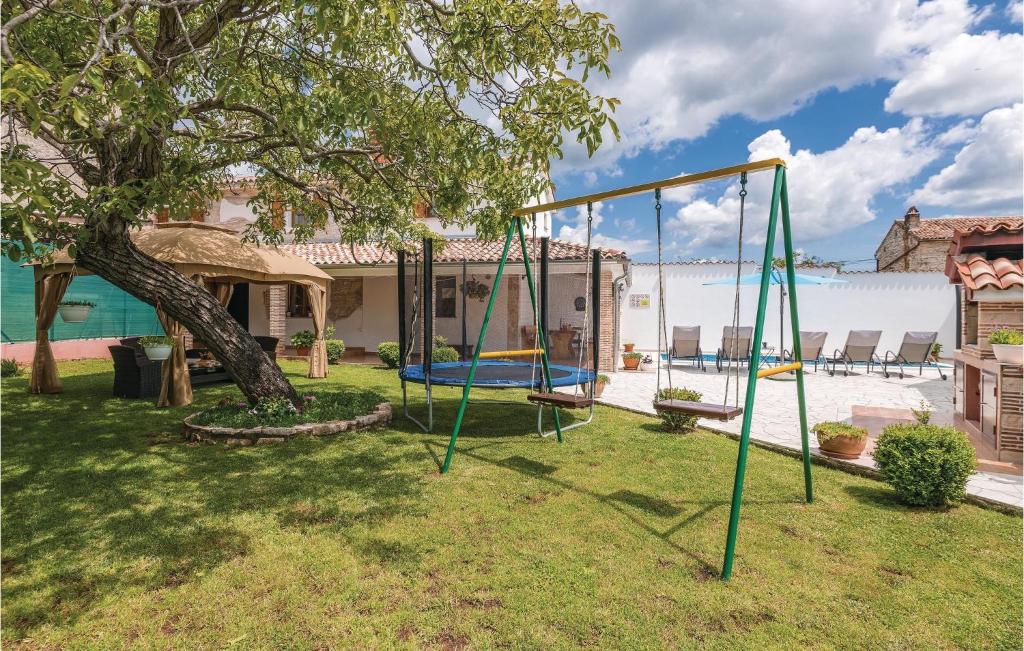 Herní místnost nebo prostor pro děti v ubytování Holiday Home Barban 53