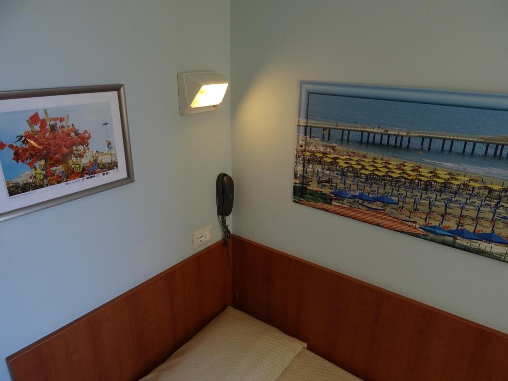 Zdjęcie z galerii obiektu Hotel Sole E Mare w mieście Lido di Camaiore