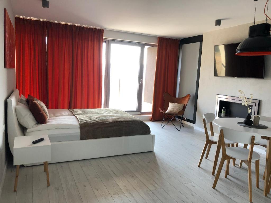 TV a/nebo společenská místnost v ubytování Apartament Przewidoki