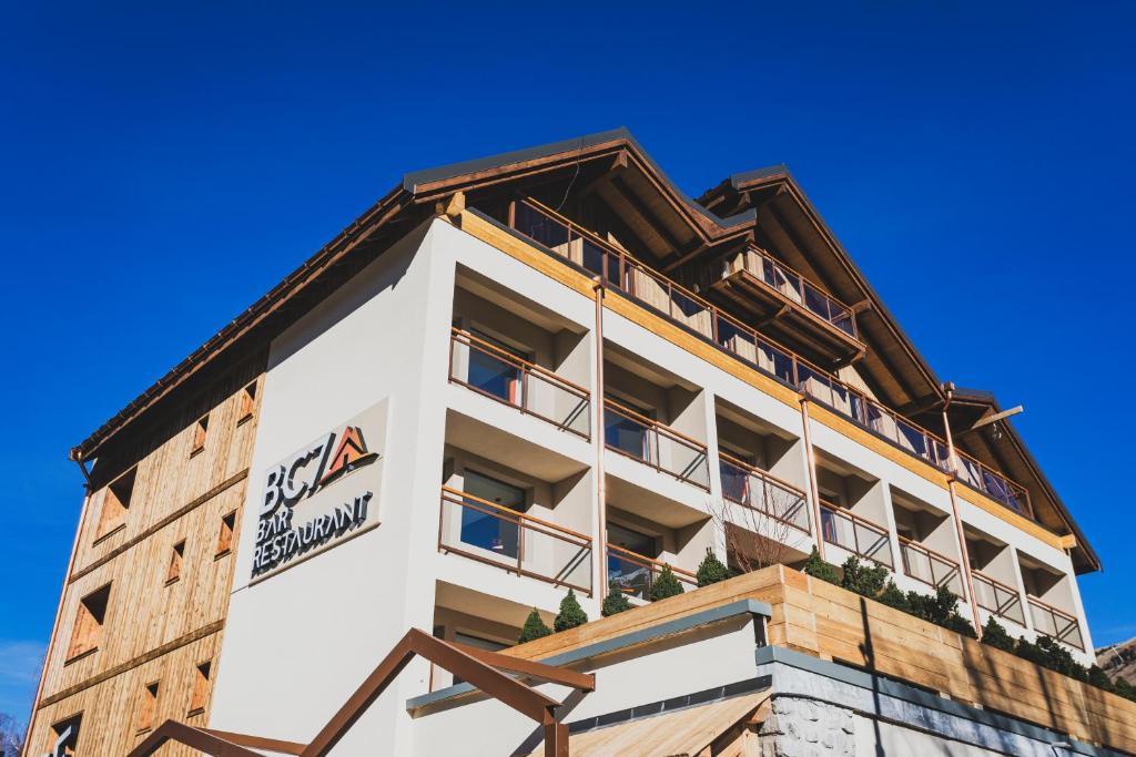 Budova, kde se hotel nachází