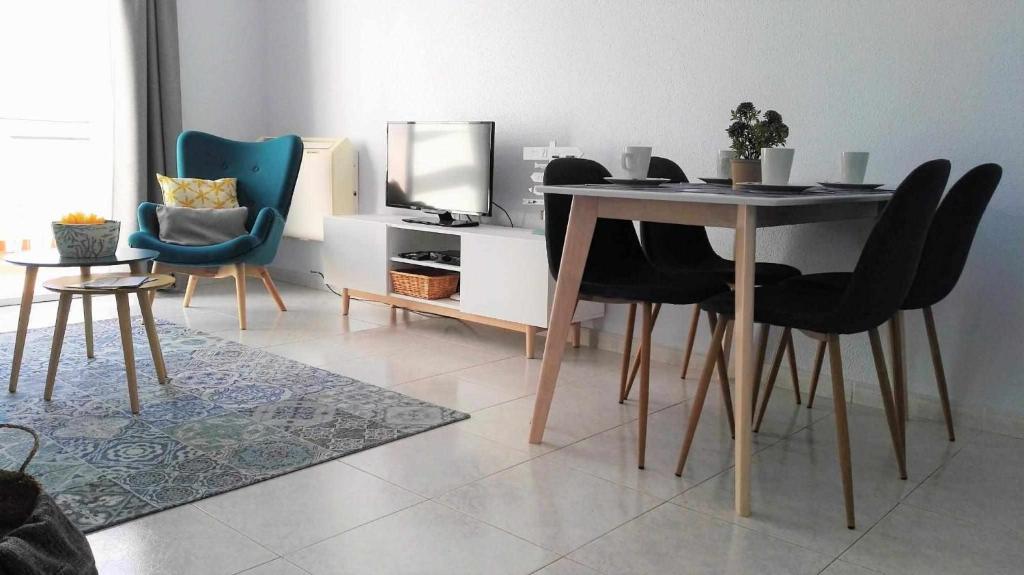 Las Palmeras apartamento cerca del centro del pueblo y ...