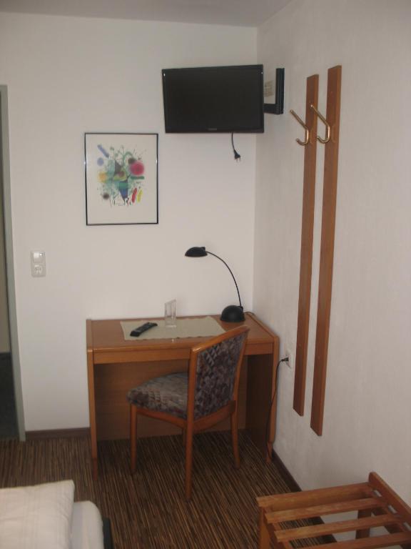 TV a/nebo společenská místnost v ubytování Gasthof-Pension Leupold