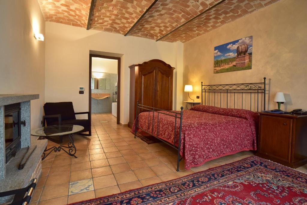 A bed or beds in a room at Agriturismo Podere La Piazza
