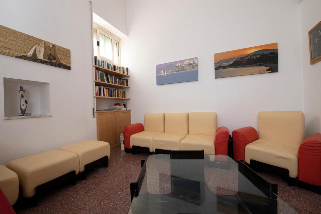 Posezení v ubytování Albergo La Sirenella