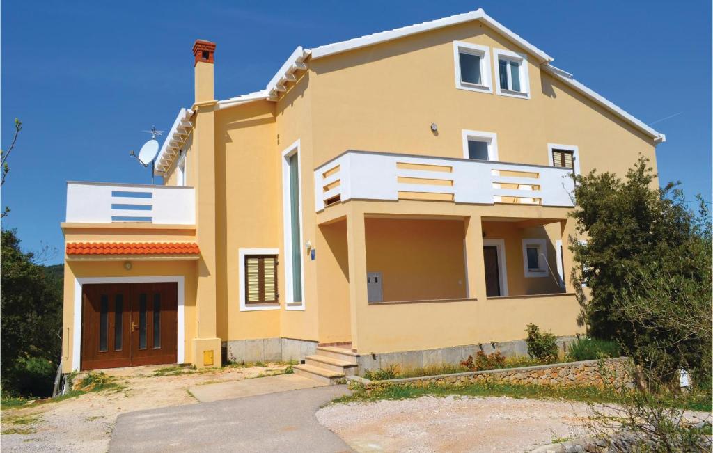 Budova, v ktorej sa apartmán nachádza