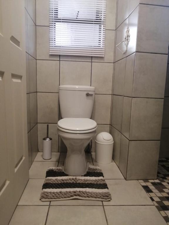 Bagno di Roxy's Rest Guest House