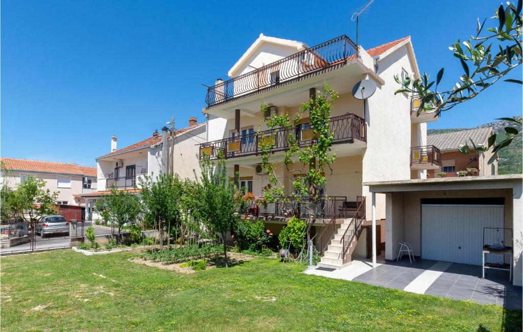 Budova, kde se apartmán nachází