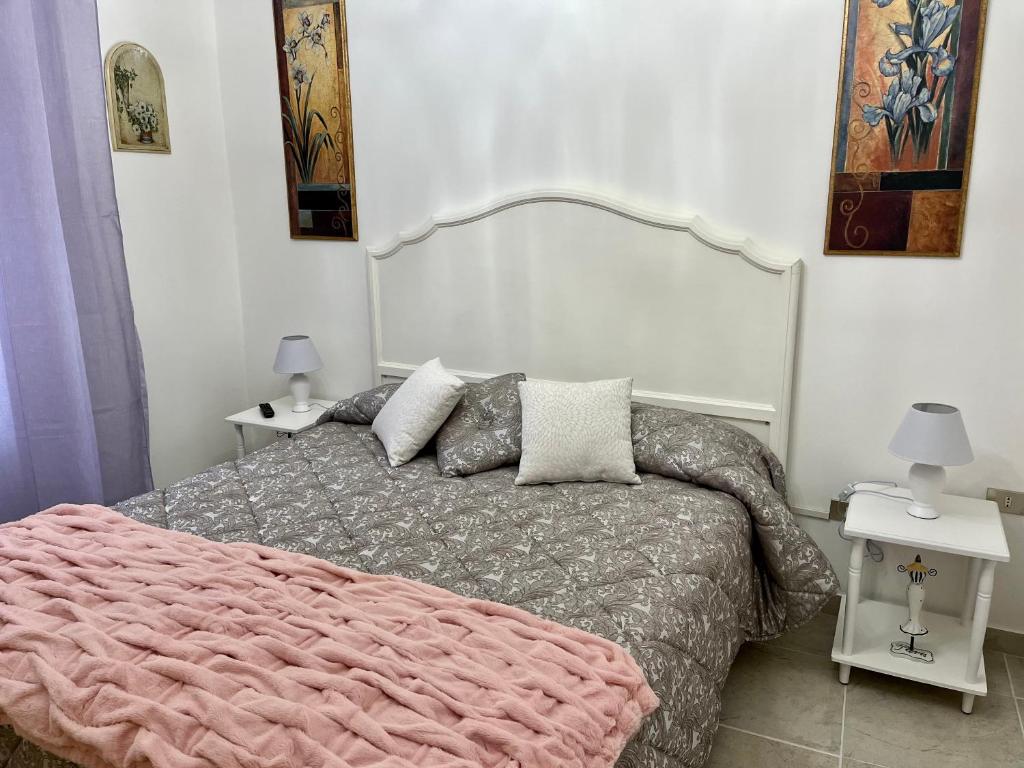 Posteľ alebo postele v izbe v ubytovaní Affittacamere Il Piccolo Borgo Foligno