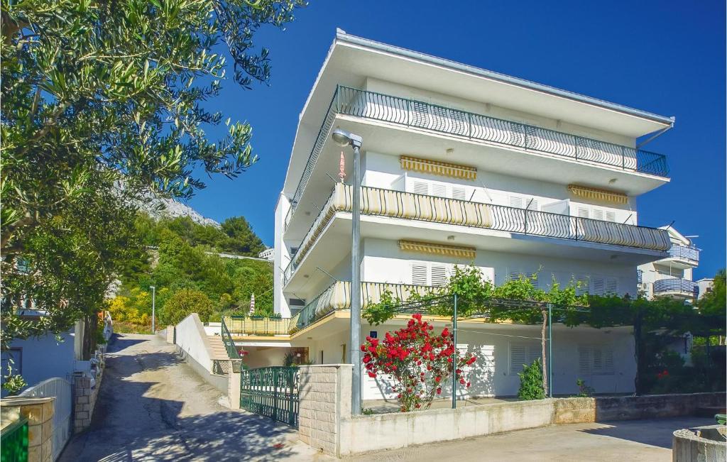 Budova, v ktorej sa apartmán nachádza