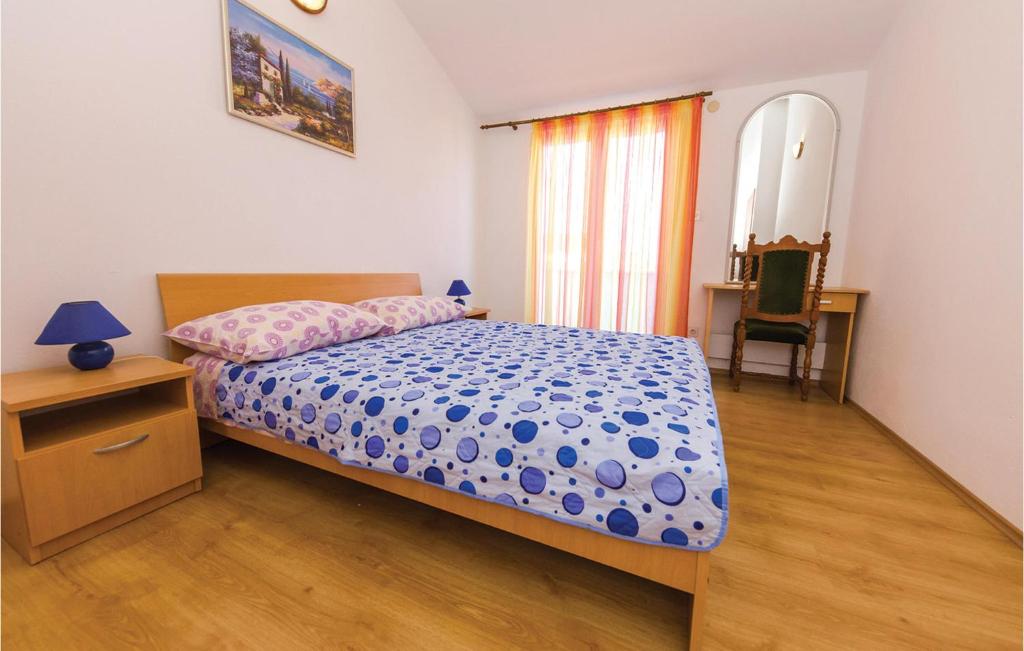 Posteľ alebo postele v izbe v ubytovaní Apartment Trogir Ul, F,tudmana