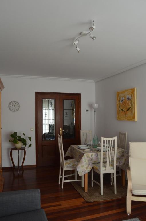 Posezení v ubytování La Casa de Fito cerca del centro de Comillas