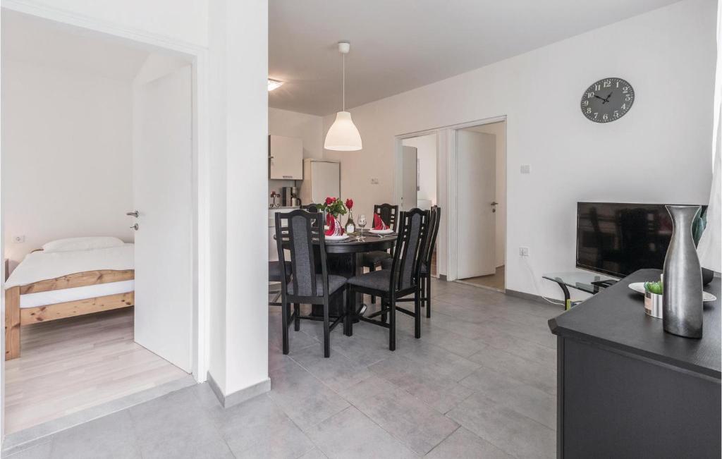 TV a/nebo společenská místnost v ubytování Apartment Korculanska Iii