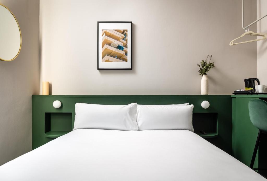 BYPILLOW Mothern - Resim 37