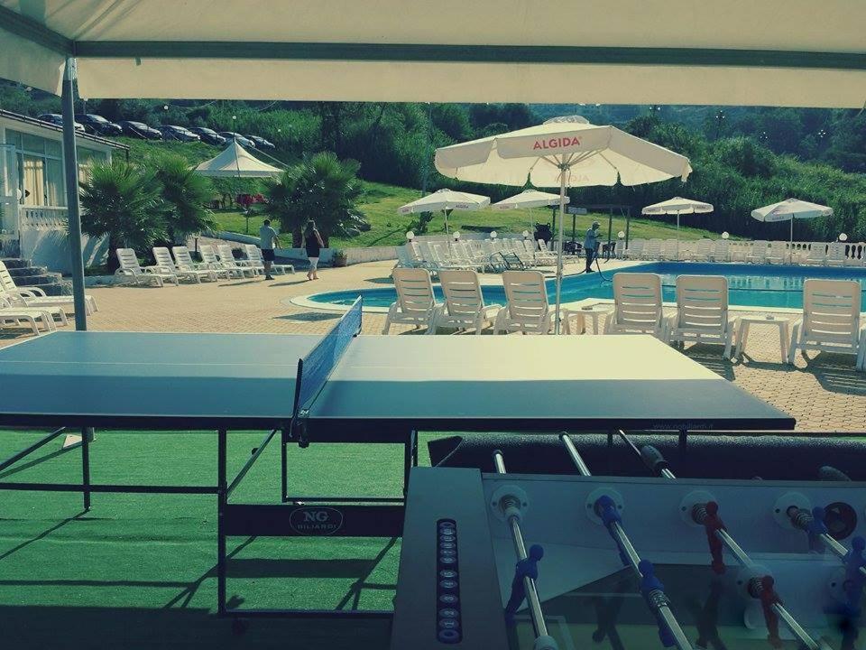 Bazén v ubytování Hotel Diamond Residence nebo v jeho okolí