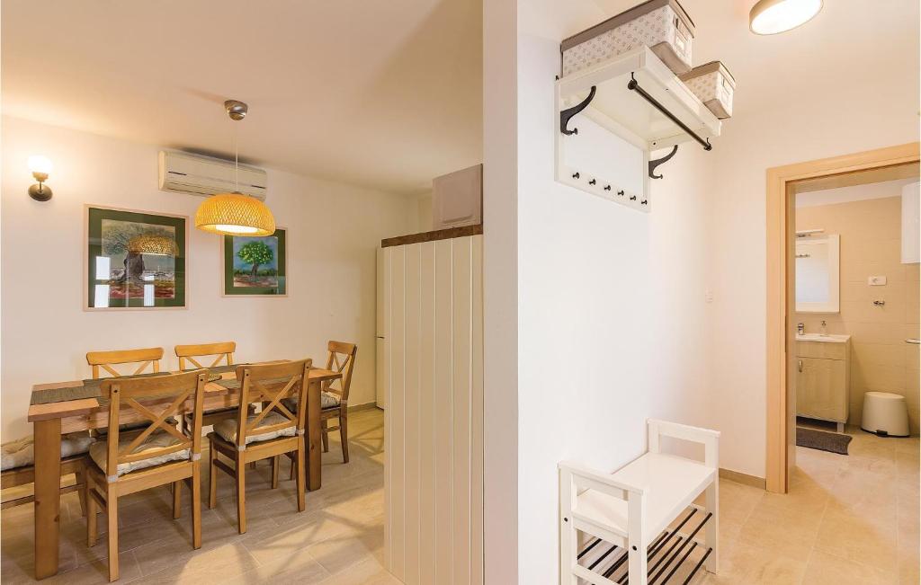 Część wypoczynkowa w obiekcie Holiday Home Medulin Ii