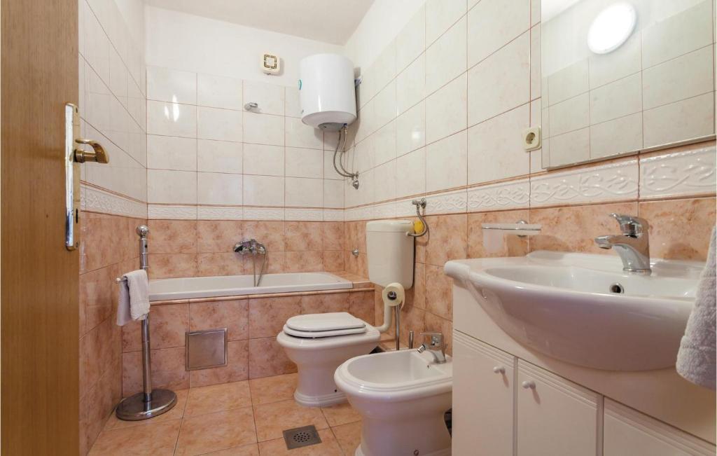 Kúpeľňa v ubytovaní Apartment Trogir Sv,lazara